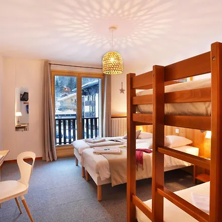 Hotel Eliova L'eau Vive