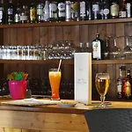 Eliova L'eau Vive Hotel 3*