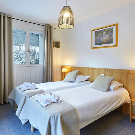Hotel Eliova L'eau Vive 3*